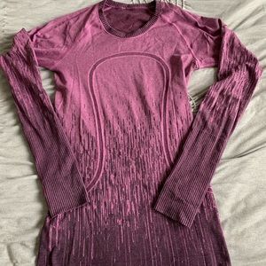 Lululemon swiftly tech long sleeved shirt